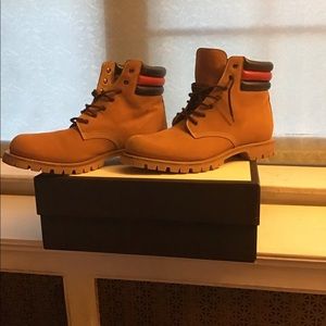 Gucci ‘Marland’ Plain Toe Boot